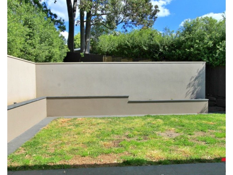 24 Myoora Drive, Mooroolbark VIC 3138