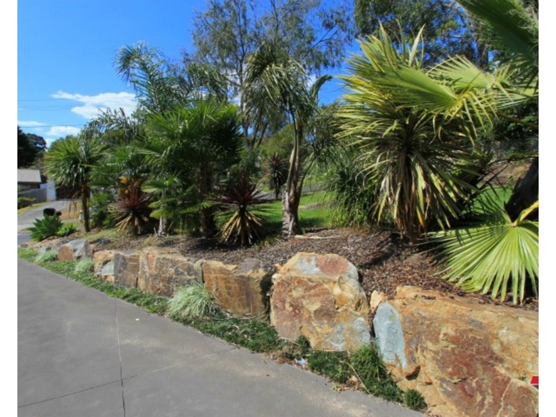 24 Myoora Drive, Mooroolbark VIC 3138