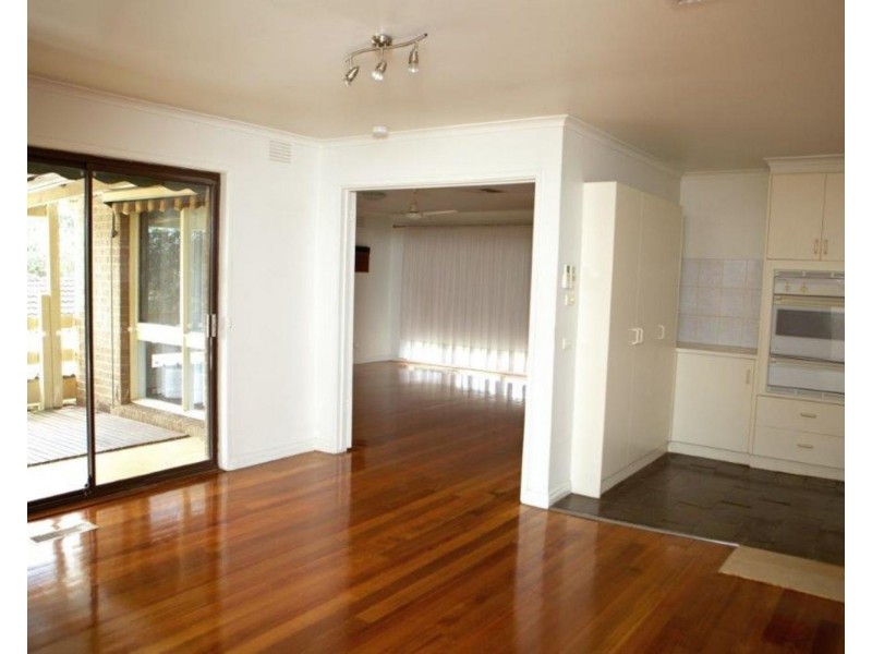 115 Rolling Hills Road, Chirnside Park VIC 3116