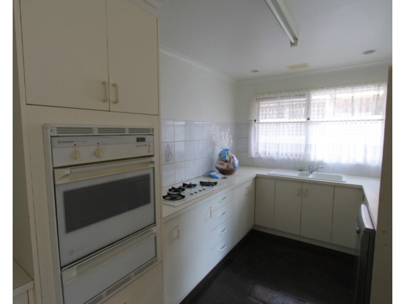 115 Rolling Hills Road, Chirnside Park VIC 3116