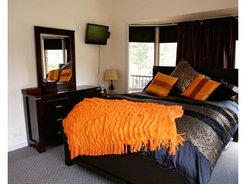 63 Lakeview Drive, Lilydale VIC 3140