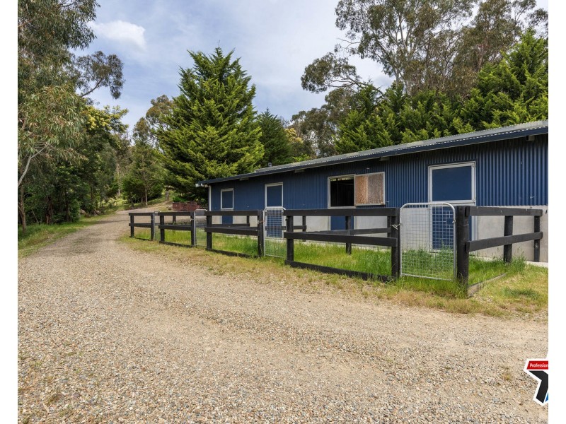23 Boundary Road, Lilydale VIC 3140