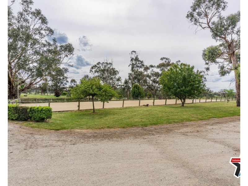 23 Boundary Road, Lilydale VIC 3140