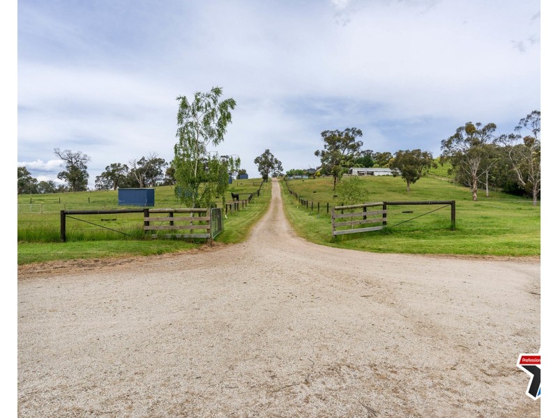 23 Boundary Road, Lilydale VIC 3140