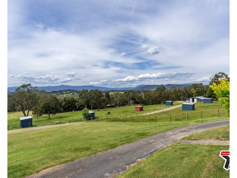 23 Boundary Road, Lilydale VIC 3140