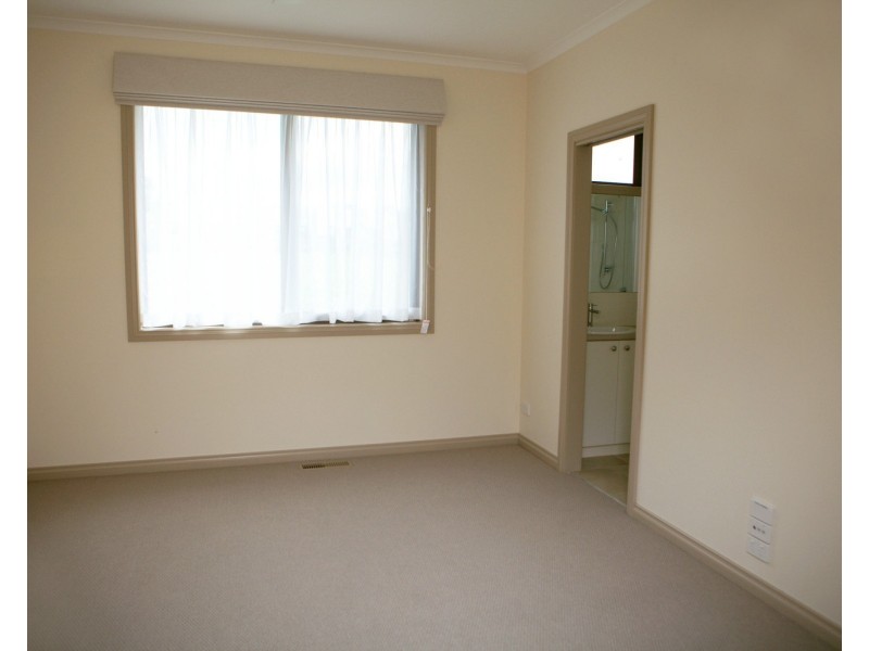 27a Switchback Road, Chirnside Park VIC 3116