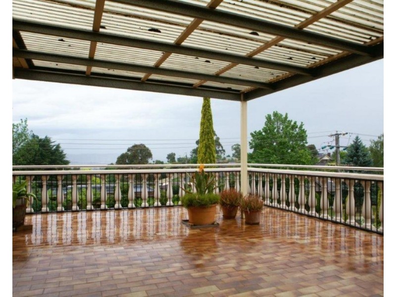 34 Grandvalley Drive, Chirnside Park VIC 3116