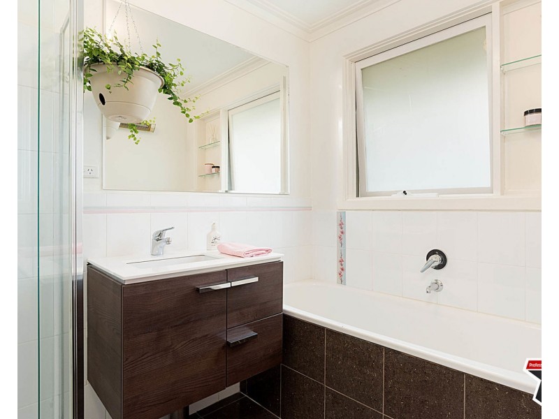 7 Drovers Walk, Chirnside Park VIC 3116