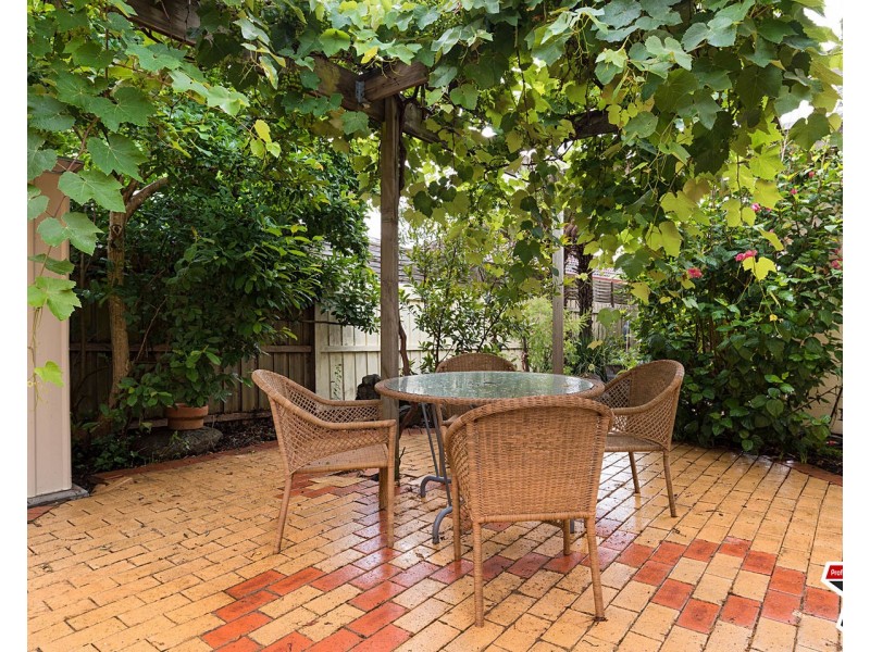 7 Drovers Walk, Chirnside Park VIC 3116