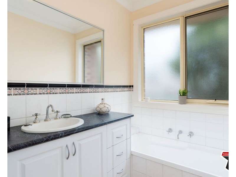 44b Faraday Street, Boronia VIC 3155