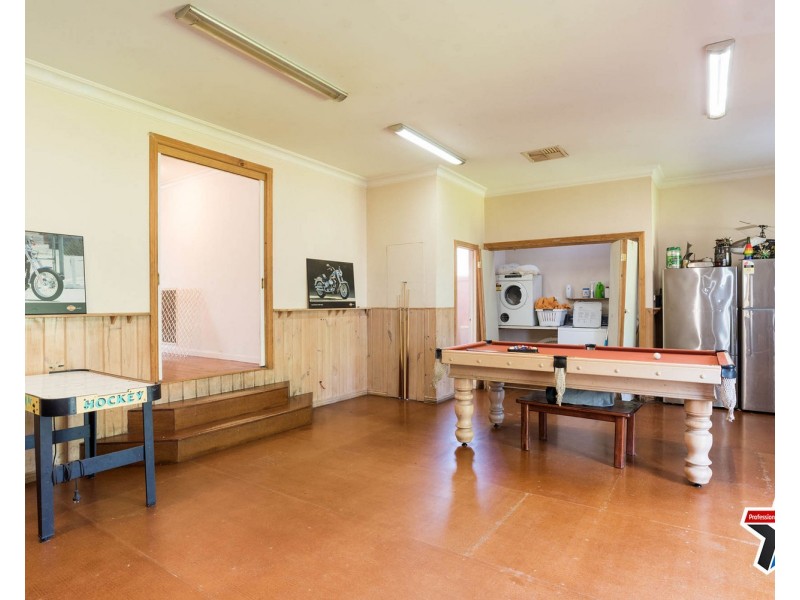 6 McFadzean Street, Coldstream VIC 3770