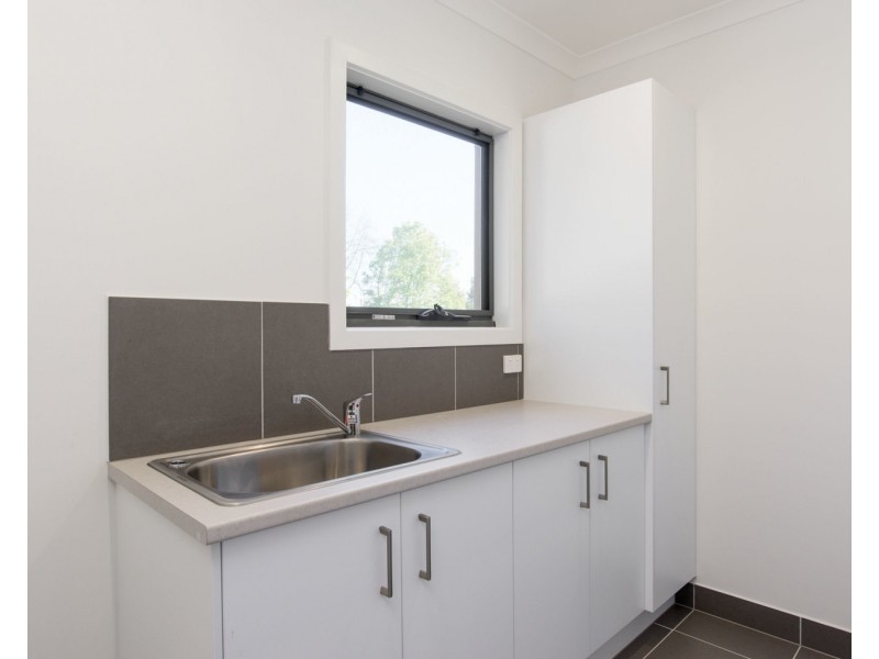 1 Percy Close, Mooroolbark VIC 3138