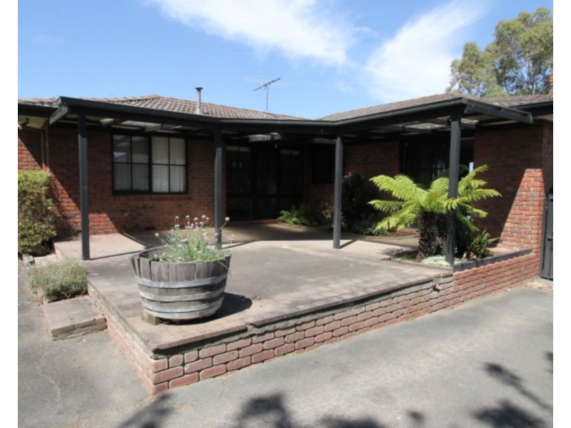 51 Lauriston Drive, Coldstream VIC 3770