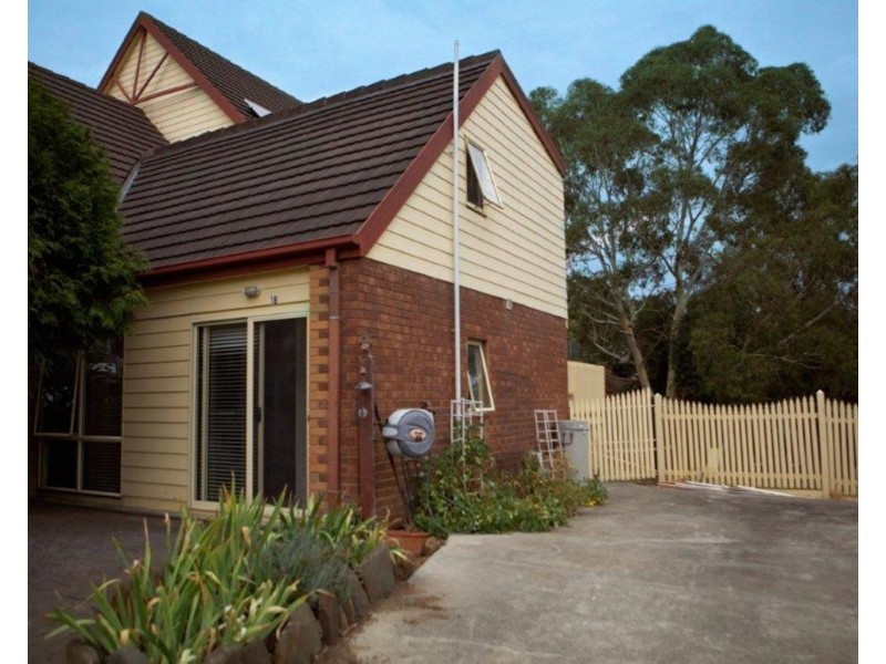 1B Taurus Court, Lilydale VIC 3140