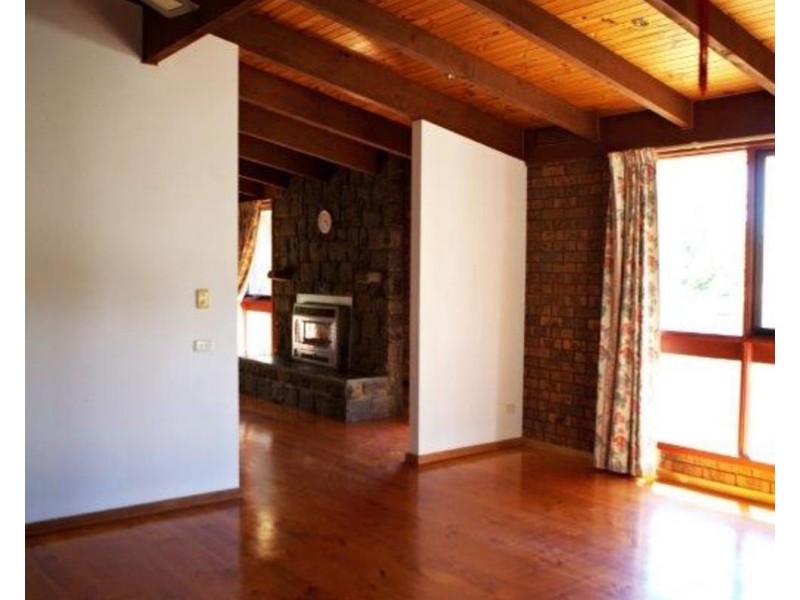 64 Roseman Road, Chirnside Park VIC 3116