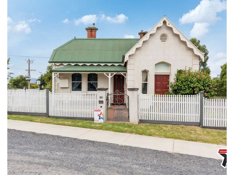 90 Bell Street, Yarra Glen VIC 3775