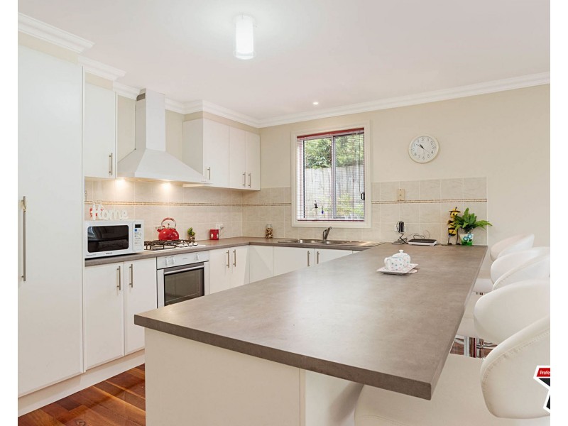 4/8 Armstrong Grove, Yarra Glen VIC 3775