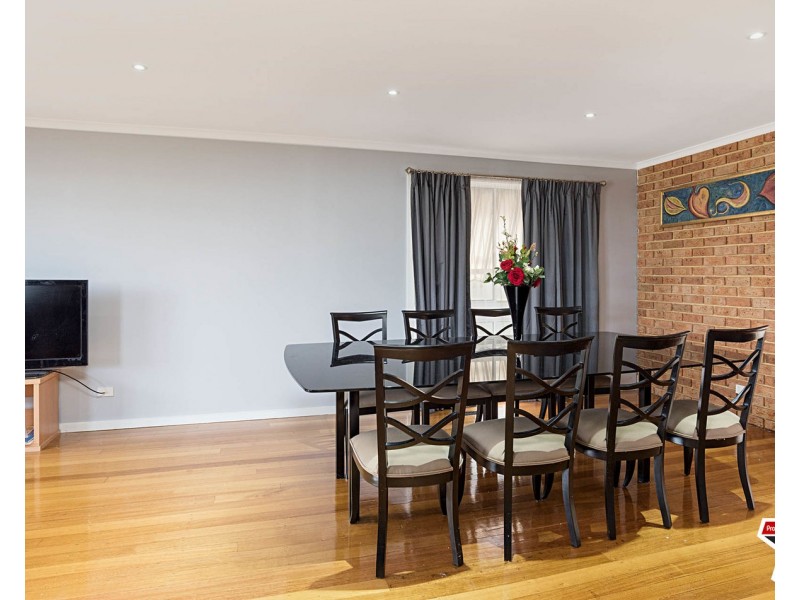 77 Switchback Road, Chirnside Park VIC 3116