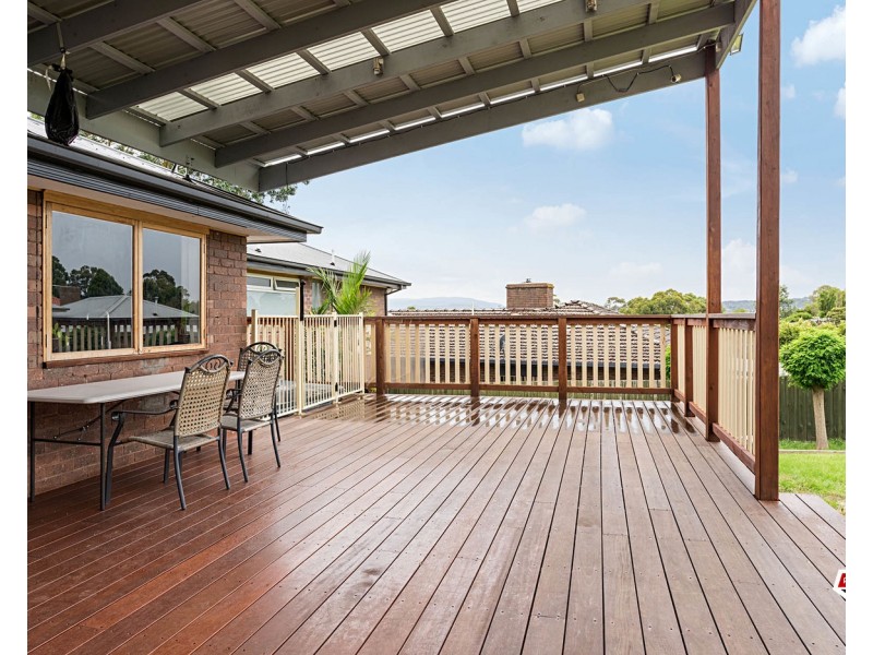 77 Switchback Road, Chirnside Park VIC 3116
