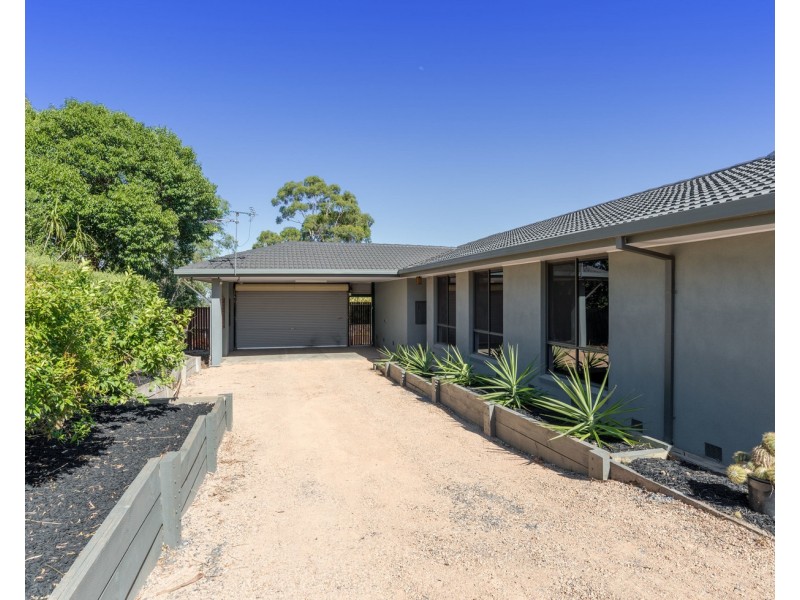 11 Coachmans Court, Chirnside Park VIC 3116