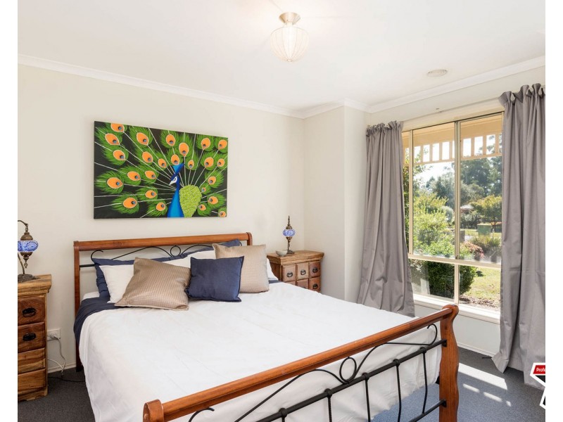 18 Farnham Road, Healesville VIC 3777