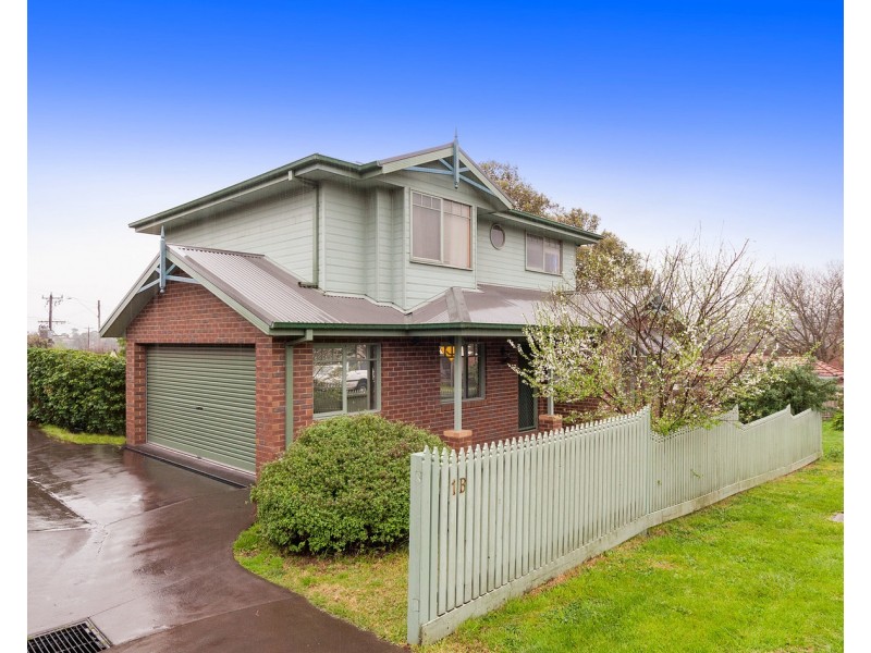 1b John Street, Lilydale VIC 3140