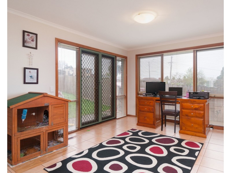 1b John Street, Lilydale VIC 3140