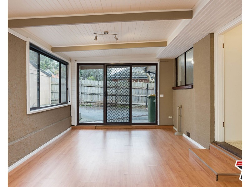 1 Olive Grove, Lilydale VIC 3140