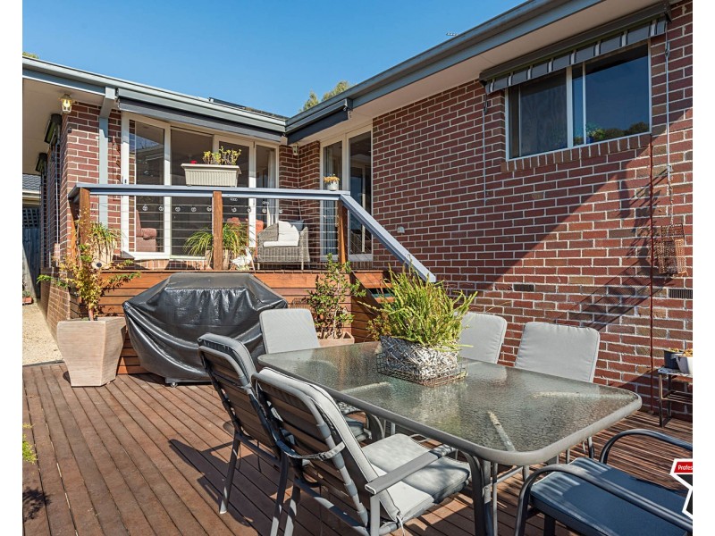 1 Camplin Rise, Lilydale VIC 3140