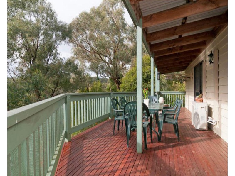 13 Murrumbung Road, Mount Evelyn VIC 3796