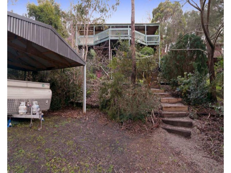 13 Murrumbung Road, Mount Evelyn VIC 3796