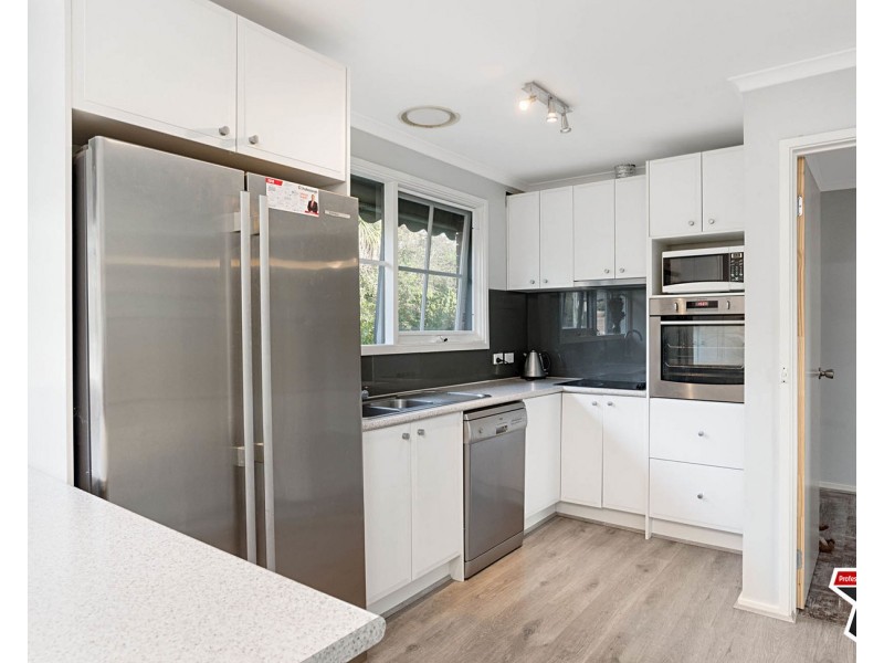 109 Cave Hill Road, Lilydale VIC 3140