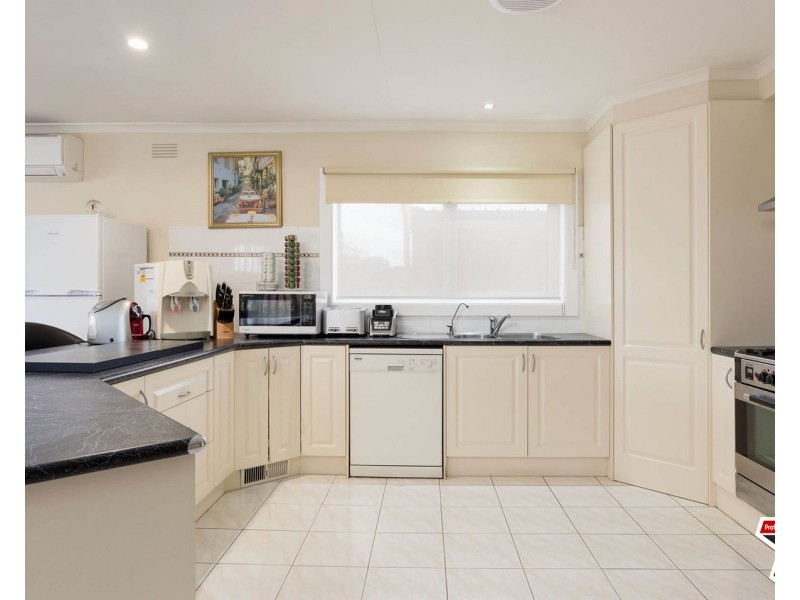 88 Winyard Drive, Mooroolbark VIC 3138