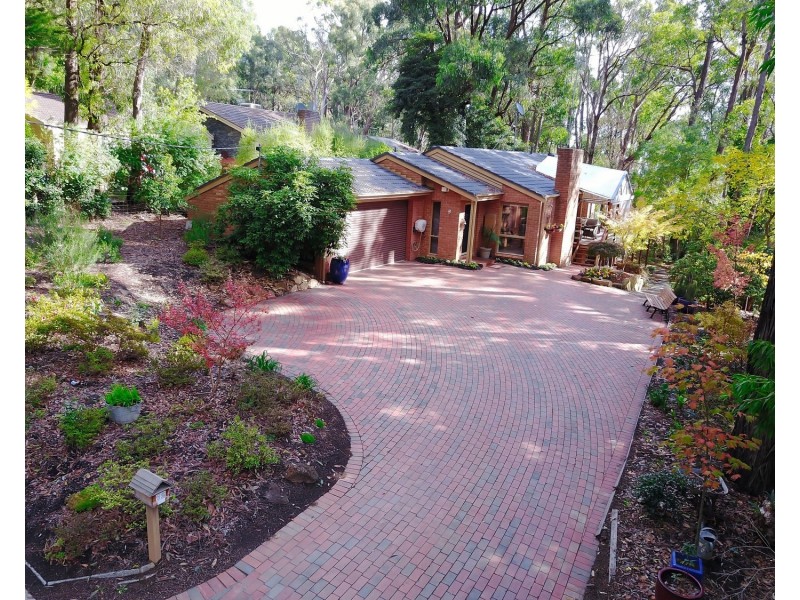 72 Inverness Road, Kalorama VIC 3766