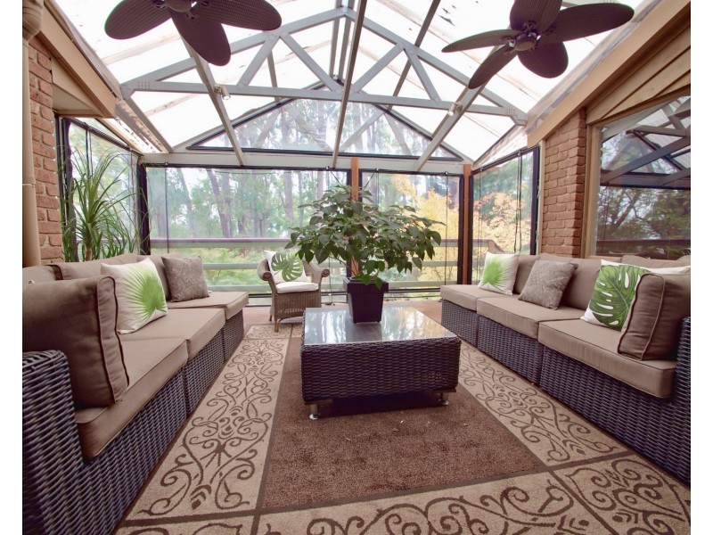 72 Inverness Road, Kalorama VIC 3766