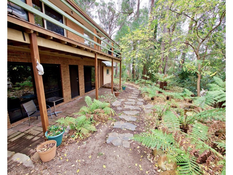 72 Inverness Road, Kalorama VIC 3766