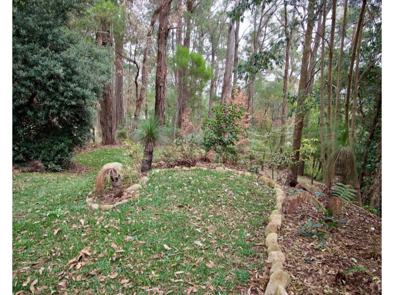 72 Inverness Road, Kalorama VIC 3766