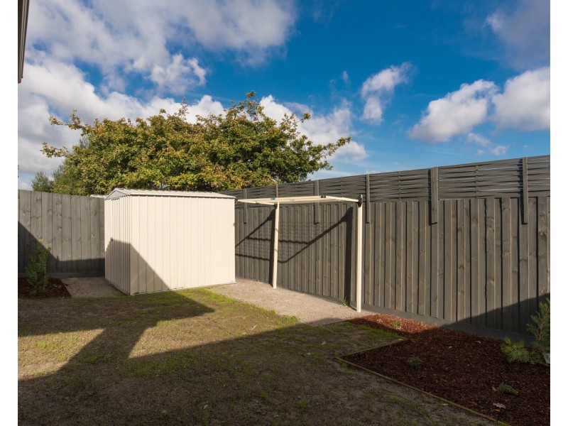 2/6 Cherylnne Crescent, Kilsyth VIC 3137