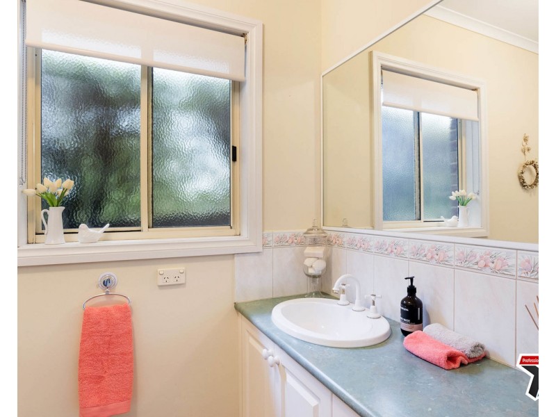 39 Meadowbank Avenue, Chirnside Park VIC 3116