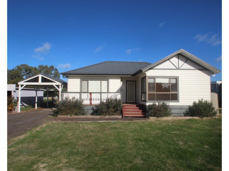 19 Thomas Street, Dunolly VIC 3472