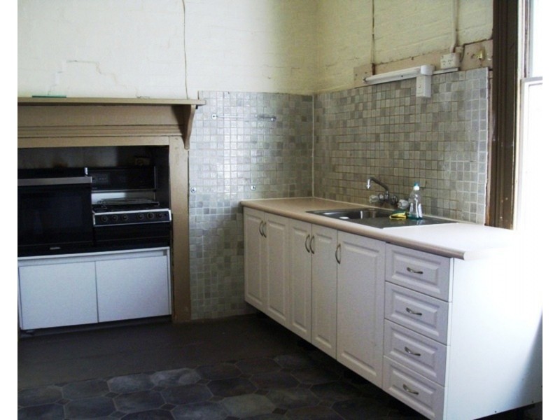 57 Raglan St, Maryborough VIC 3465