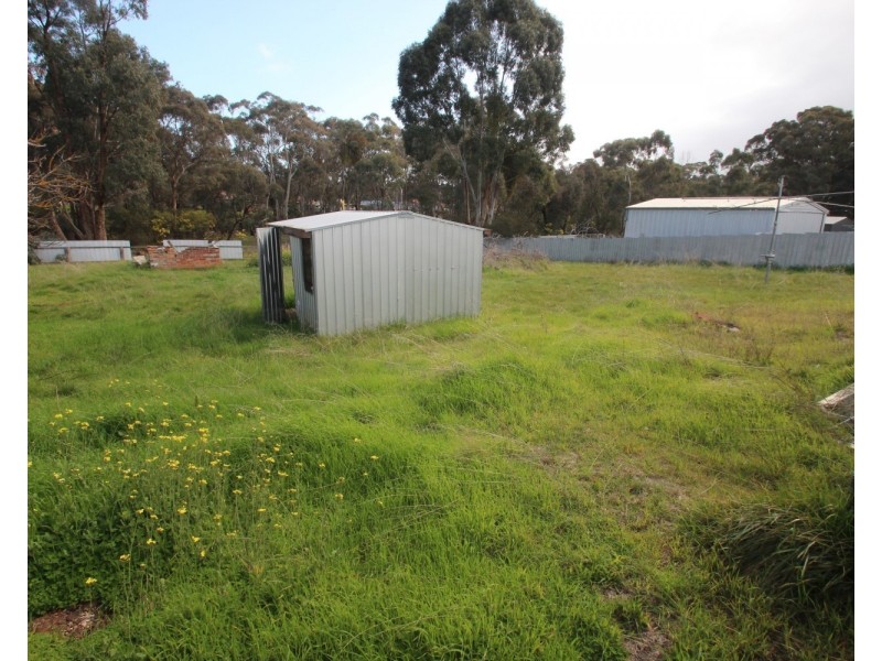 56 Derby Road, Maryborough VIC 3465