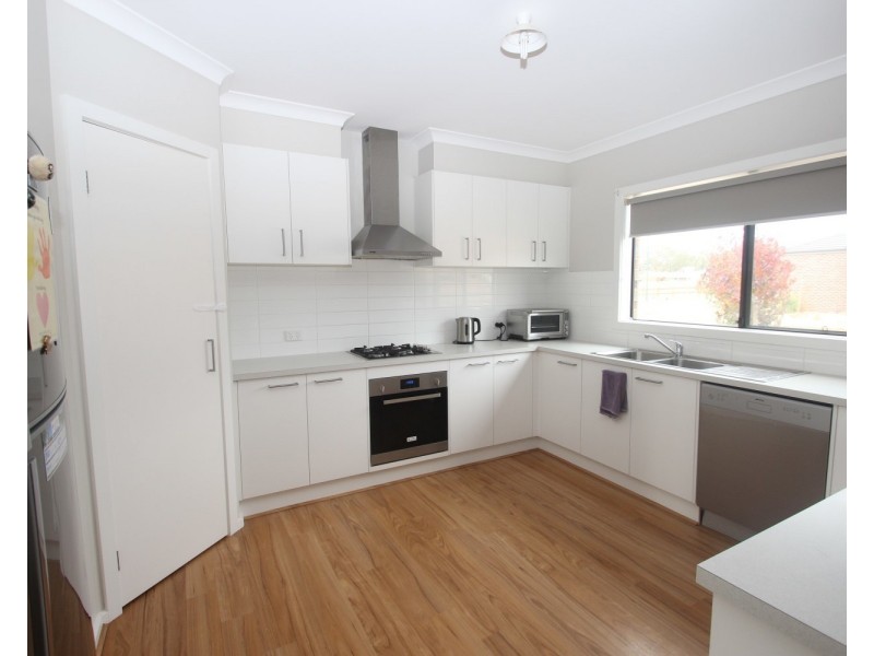 28 Whirrakee Drive, Maryborough VIC 3465