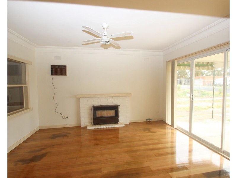 20 Waters Street, Maryborough VIC 3465