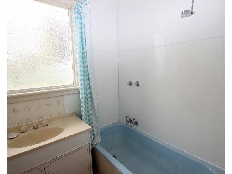 20 Waters Street, Maryborough VIC 3465