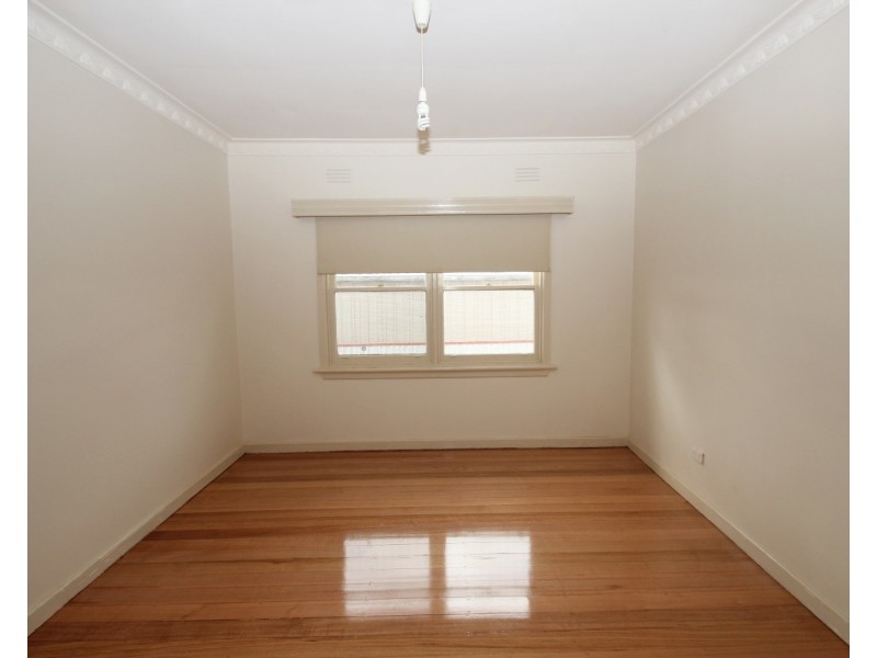 20 Waters Street, Maryborough VIC 3465