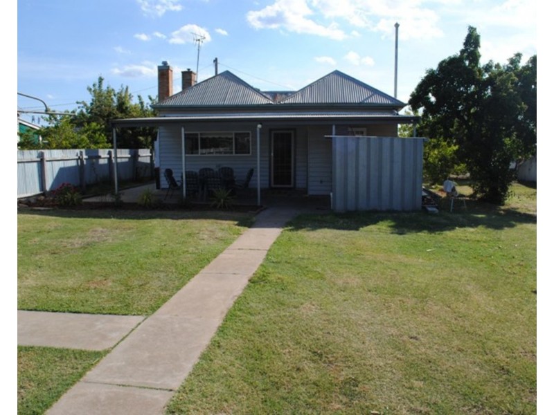 23 Higham Street, Maryborough VIC 3465