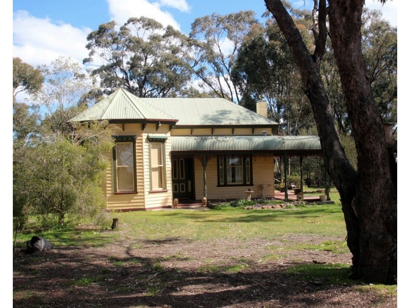 48 Potts Lane, Carisbrook VIC 3464