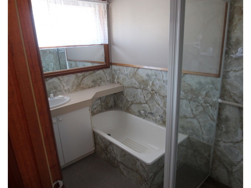 2/18 Hope Street, Maryborough VIC 3465