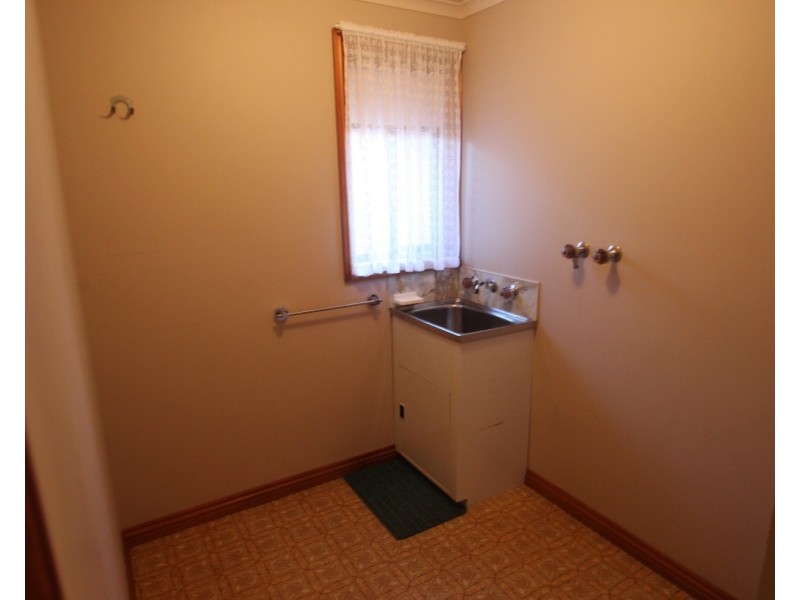 2/18 Hope Street, Maryborough VIC 3465